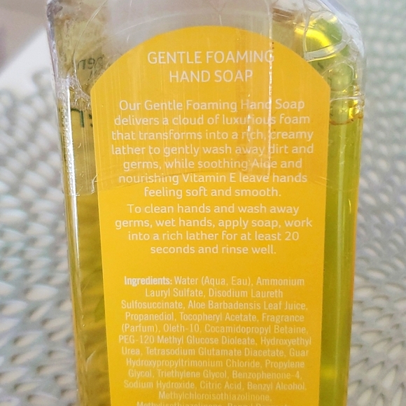 NEW Bath & Body Works Kitchen Lemon Gentle Foaming Hand Soap 8.75 oz Rare - Picture 5 of 5